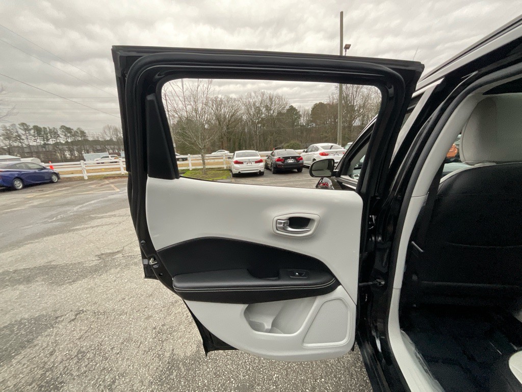 2019 Jeep Compass Image 43