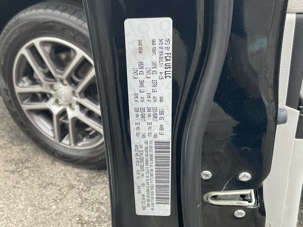 2019 Jeep Compass Image 48