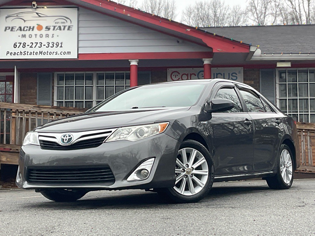 2013 Toyota Camry Image 1