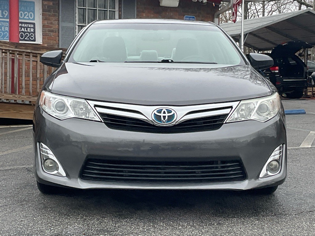 2013 Toyota Camry Image 2