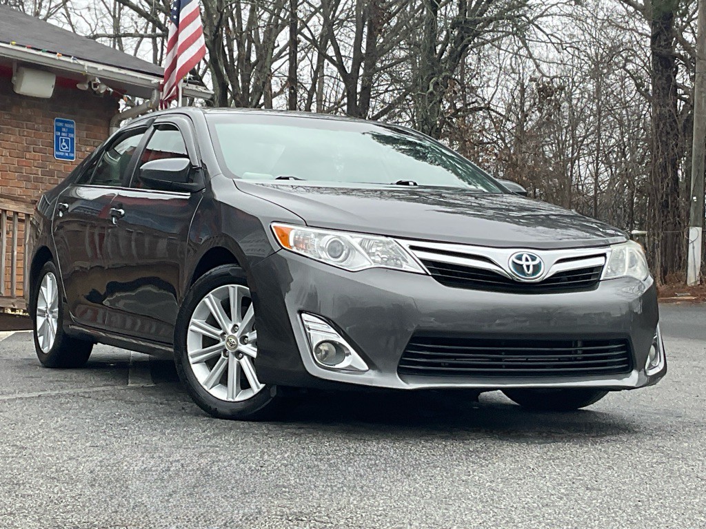 2013 Toyota Camry Image 3