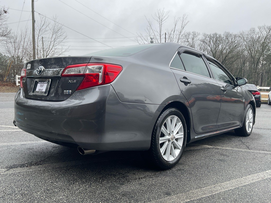 2013 Toyota Camry Image 5