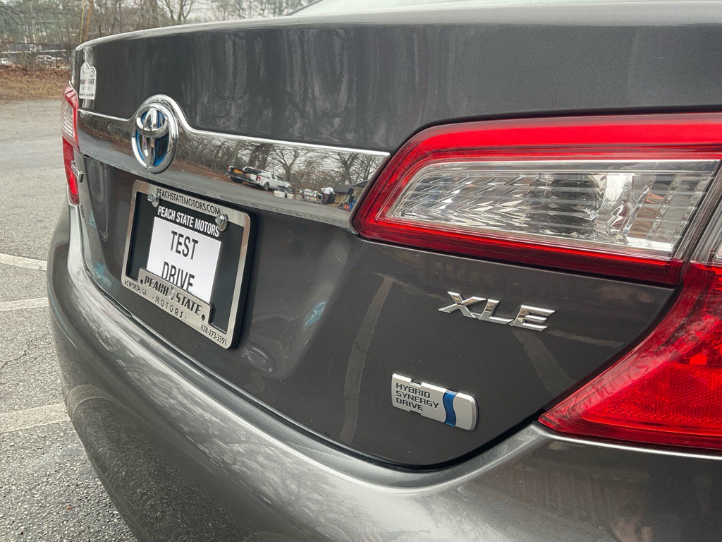 2013 Toyota Camry Image 10