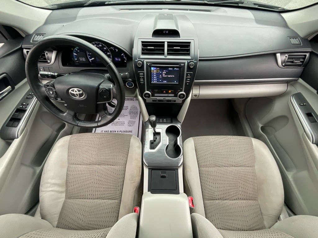 2013 Toyota Camry Image 21