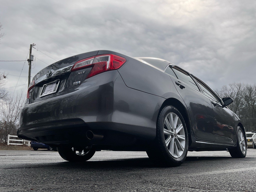 2013 Toyota Camry Image 42