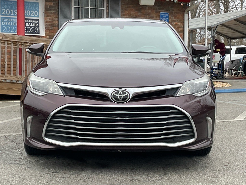 2018 Toyota Avalon Image 2