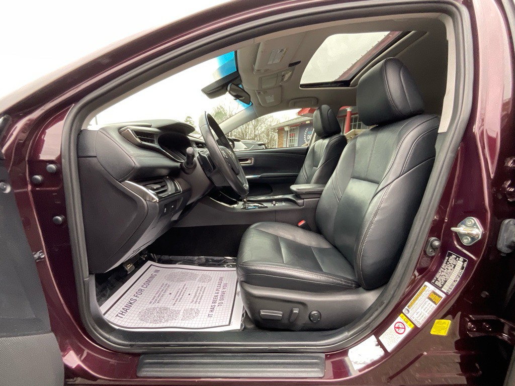 2018 Toyota Avalon Image 14