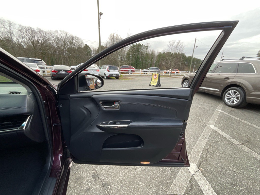 2018 Toyota Avalon Image 43