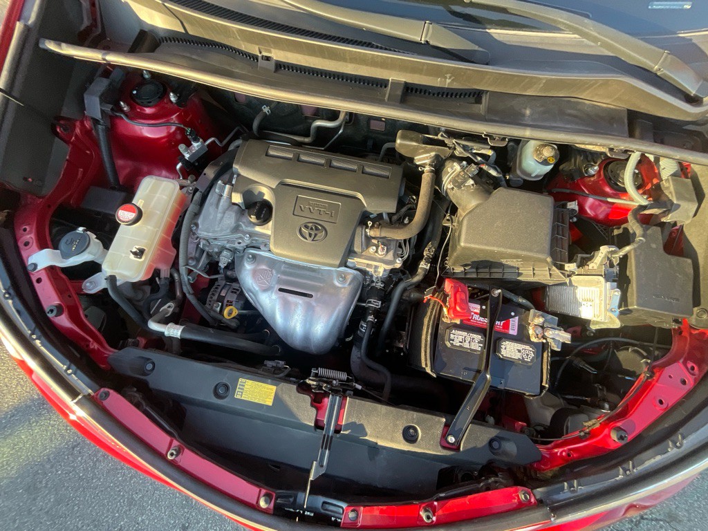 2015 Toyota Rav4 Image 13