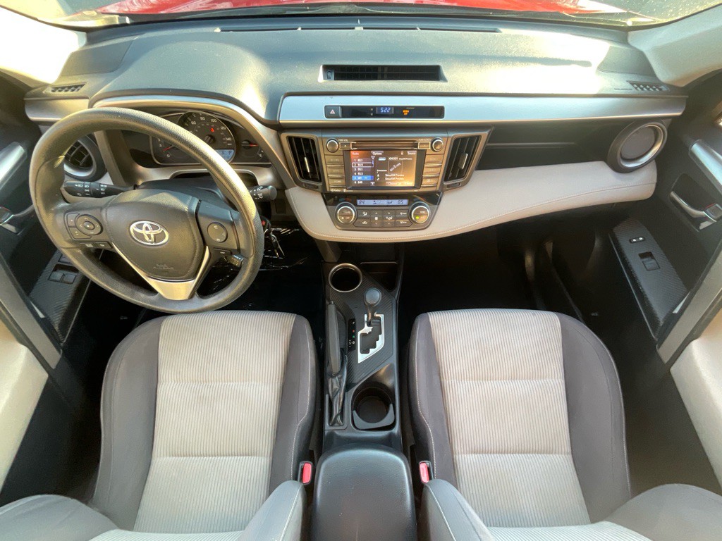 2015 Toyota Rav4 Image 21