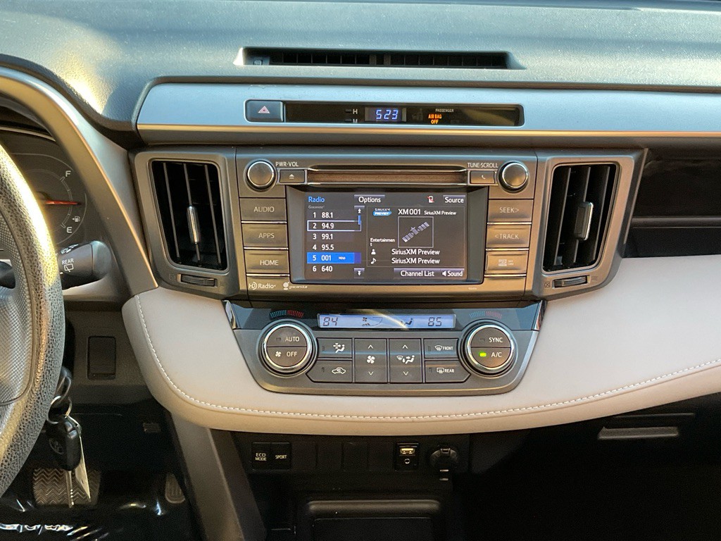2015 Toyota Rav4 Image 22
