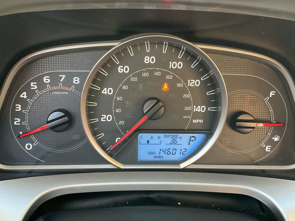 2015 Toyota Rav4 Image 26