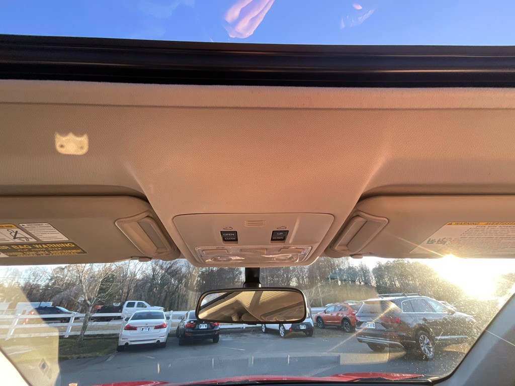 2015 Toyota Rav4 Image 27