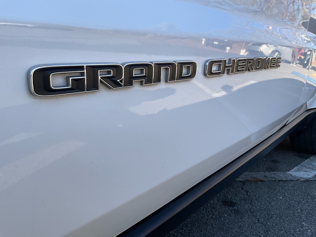 2020 Jeep Grand Cherokee Image 10