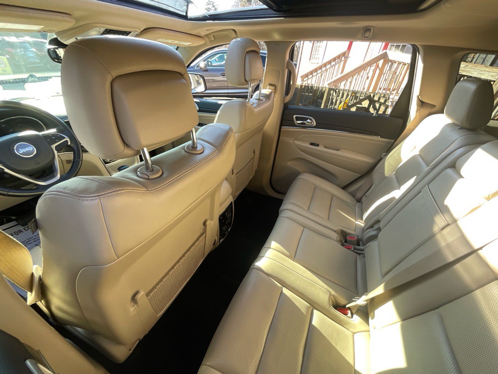 2020 Jeep Grand Cherokee Image 30