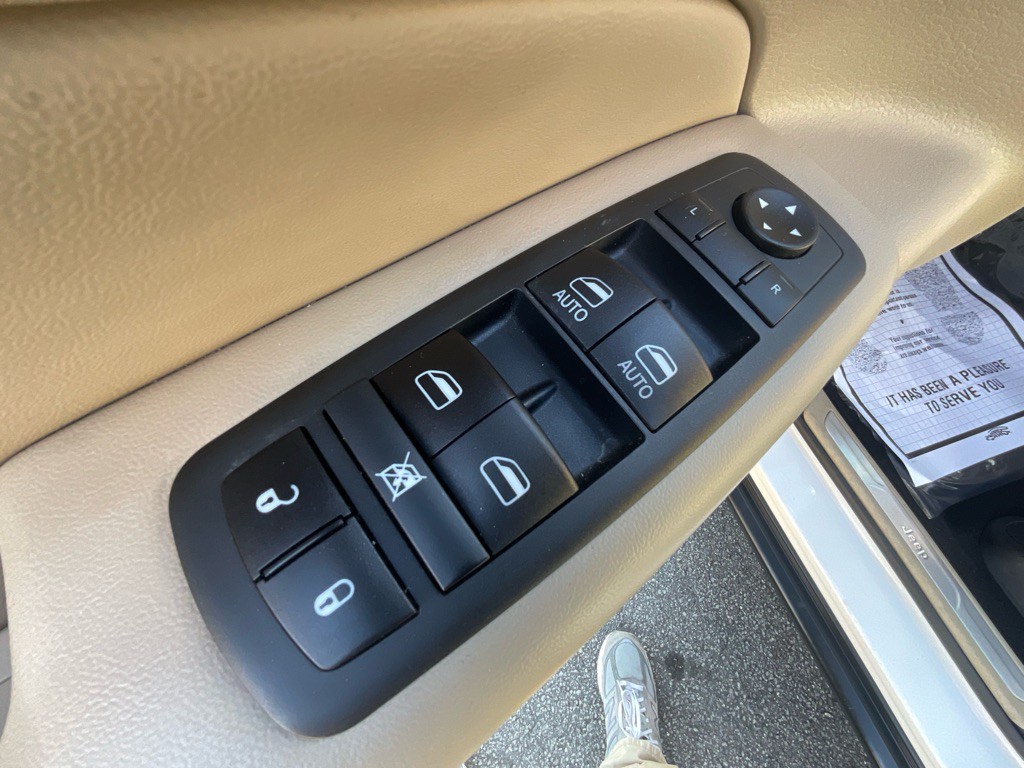 2020 Jeep Grand Cherokee Image 44