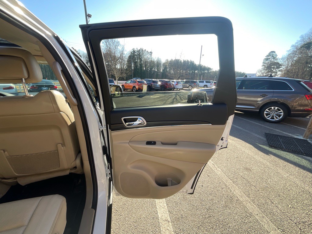 2020 Jeep Grand Cherokee Image 48