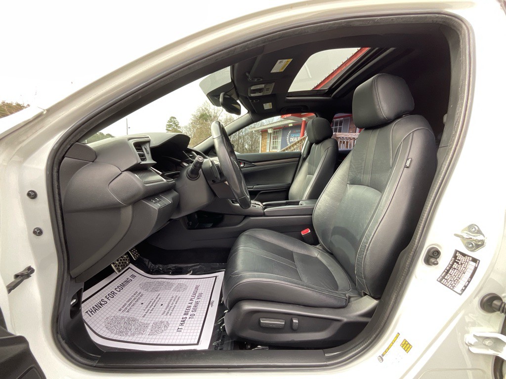 2018 Honda Civic Image 13