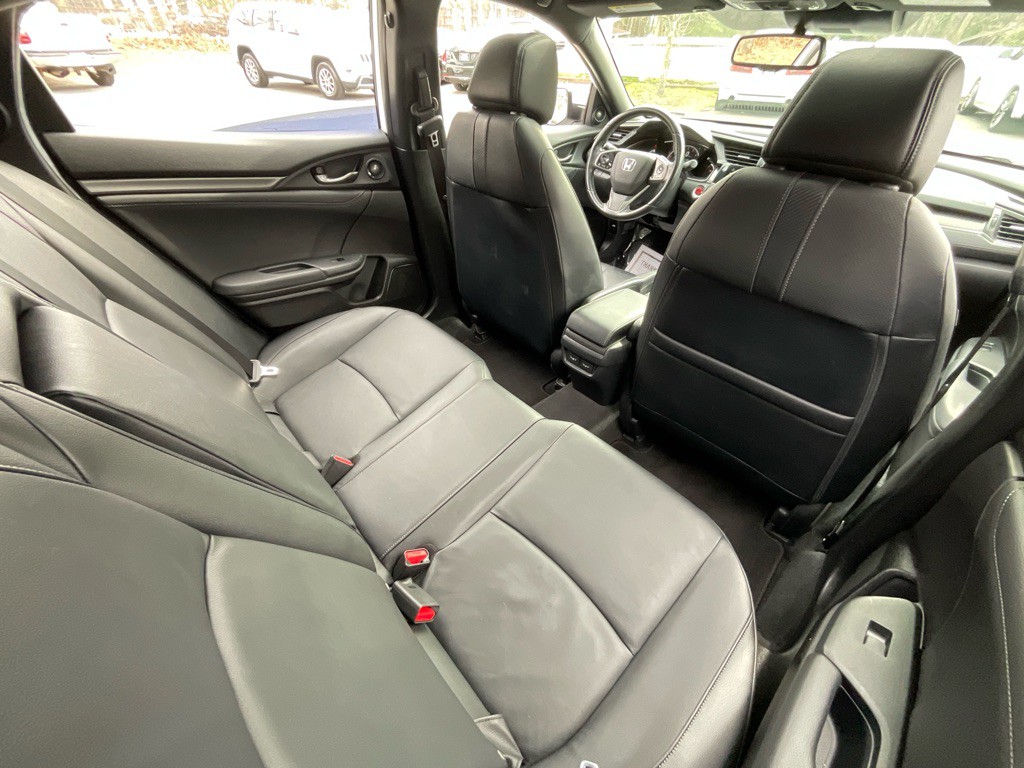 2018 Honda Civic Image 32