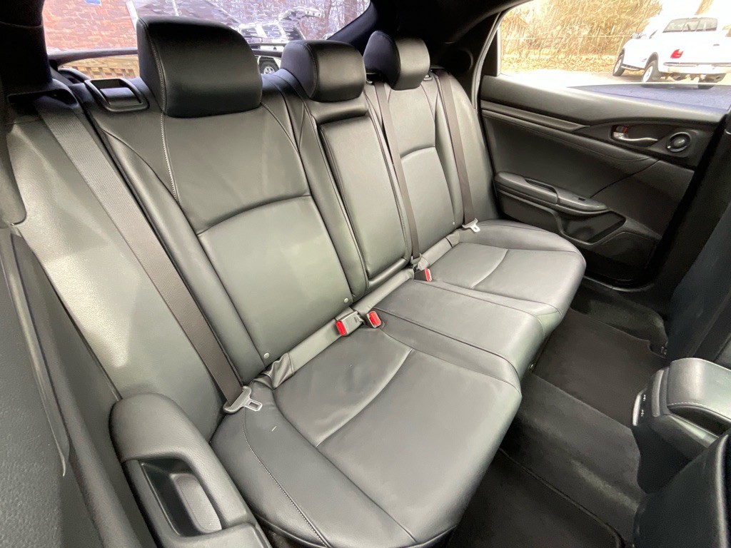 2018 Honda Civic Image 33