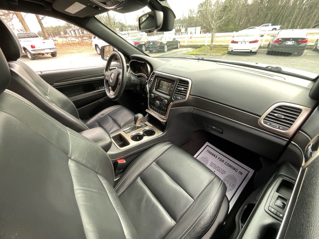 2016 Jeep Grand Cherokee Image 17