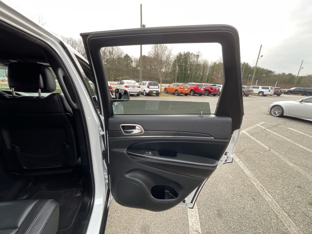 2016 Jeep Grand Cherokee Image 44