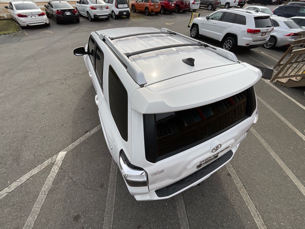 2018 Toyota 4Runner Image 10