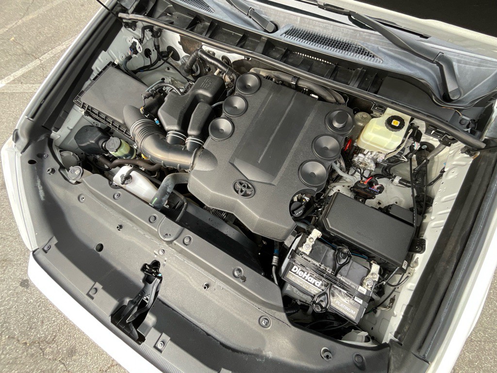 2018 Toyota 4Runner Image 12