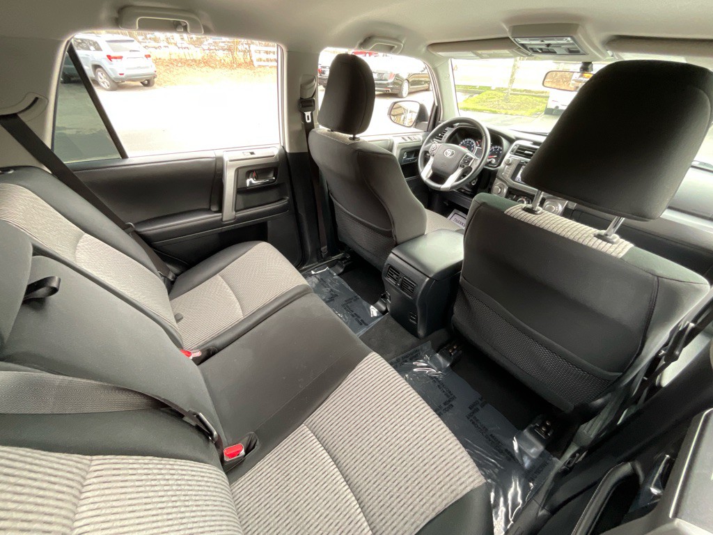 2018 Toyota 4Runner Image 29