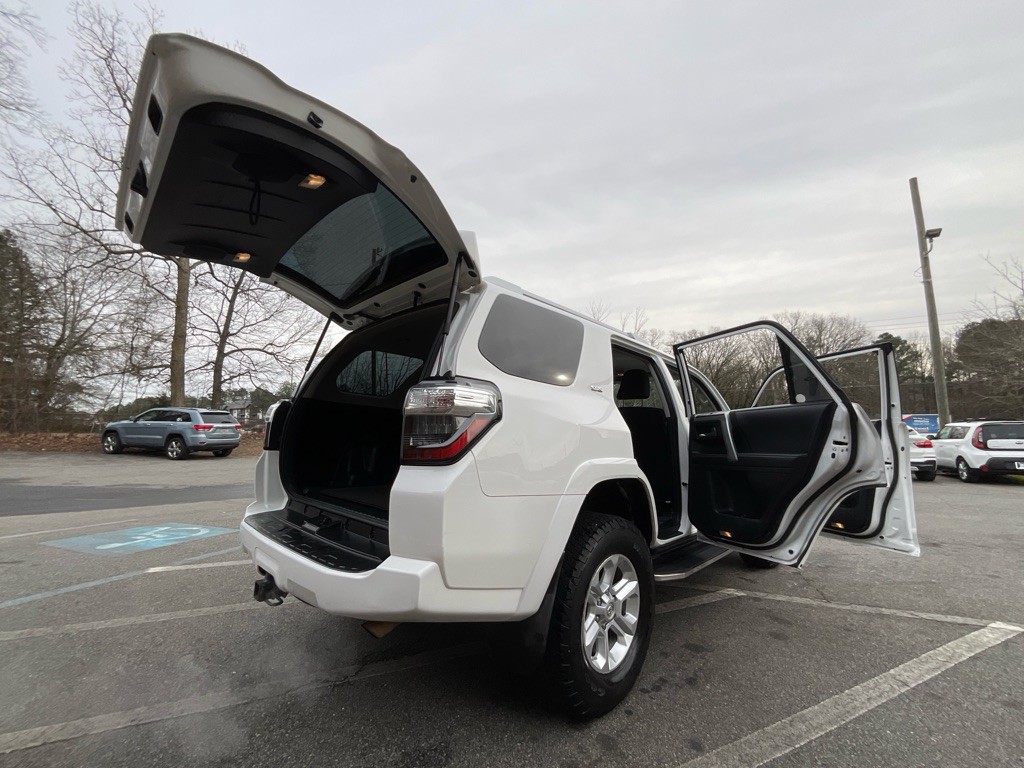 2018 Toyota 4Runner Image 33