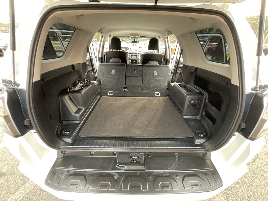 2018 Toyota 4Runner Image 36