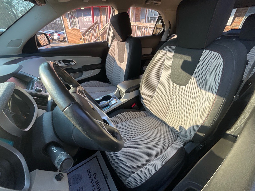 2017 Chevrolet Equinox Image 15