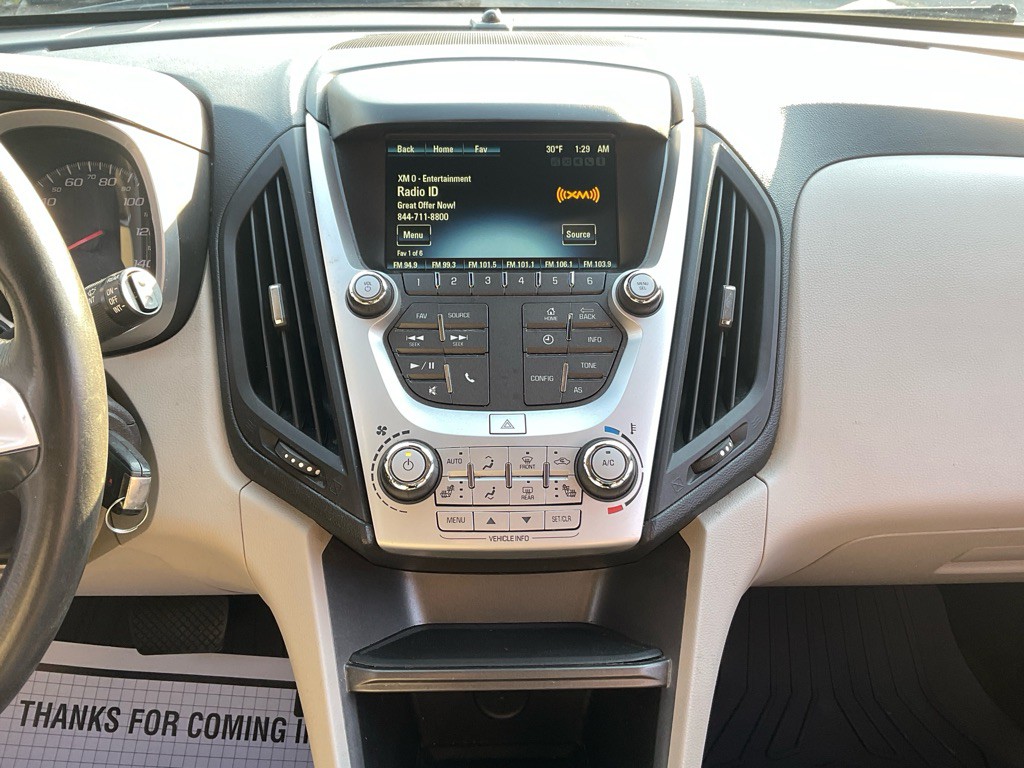 2017 Chevrolet Equinox Image 21