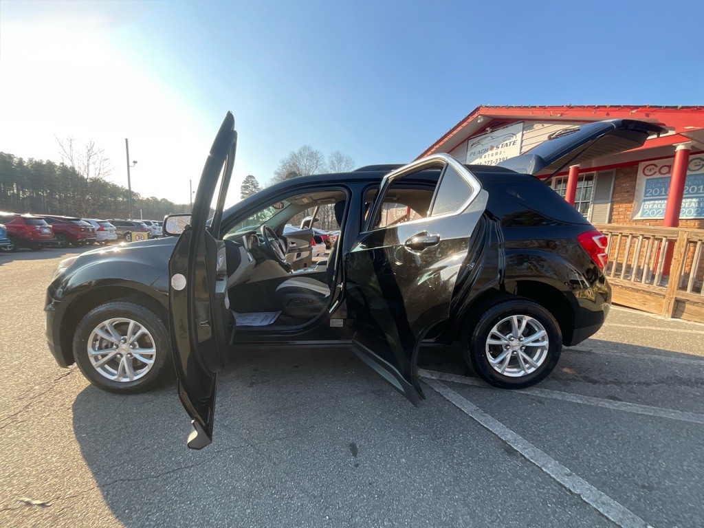 2017 Chevrolet Equinox Image 34