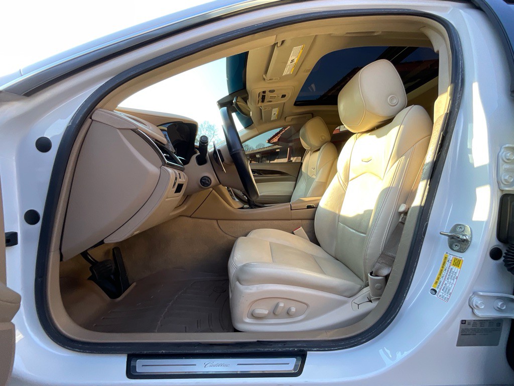 2016 Cadillac CTS Image 14