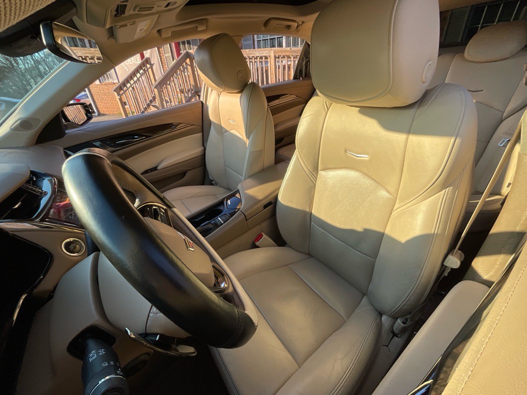 2016 Cadillac CTS Image 16