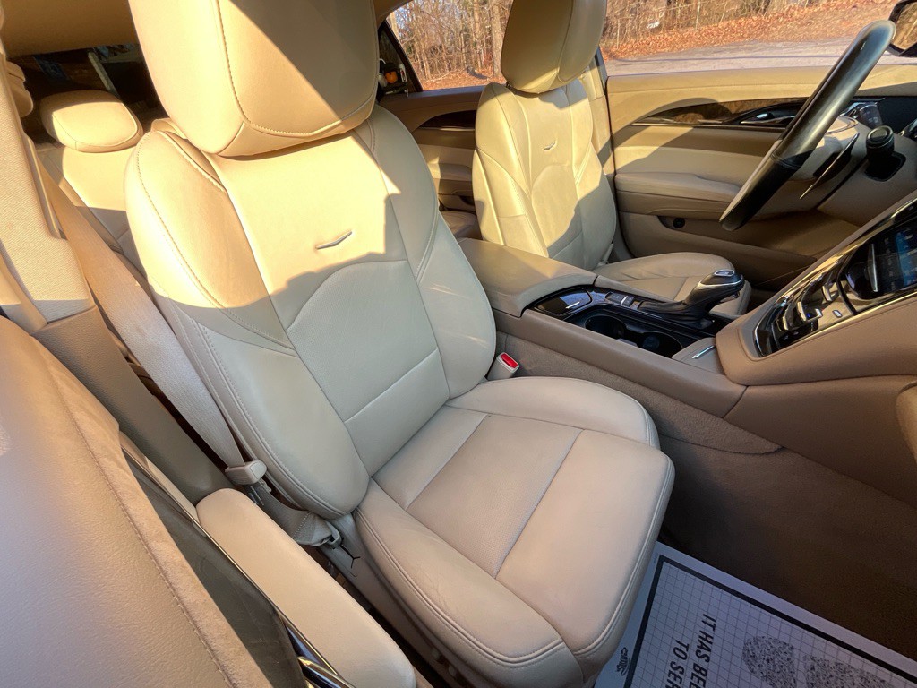 2016 Cadillac CTS Image 19