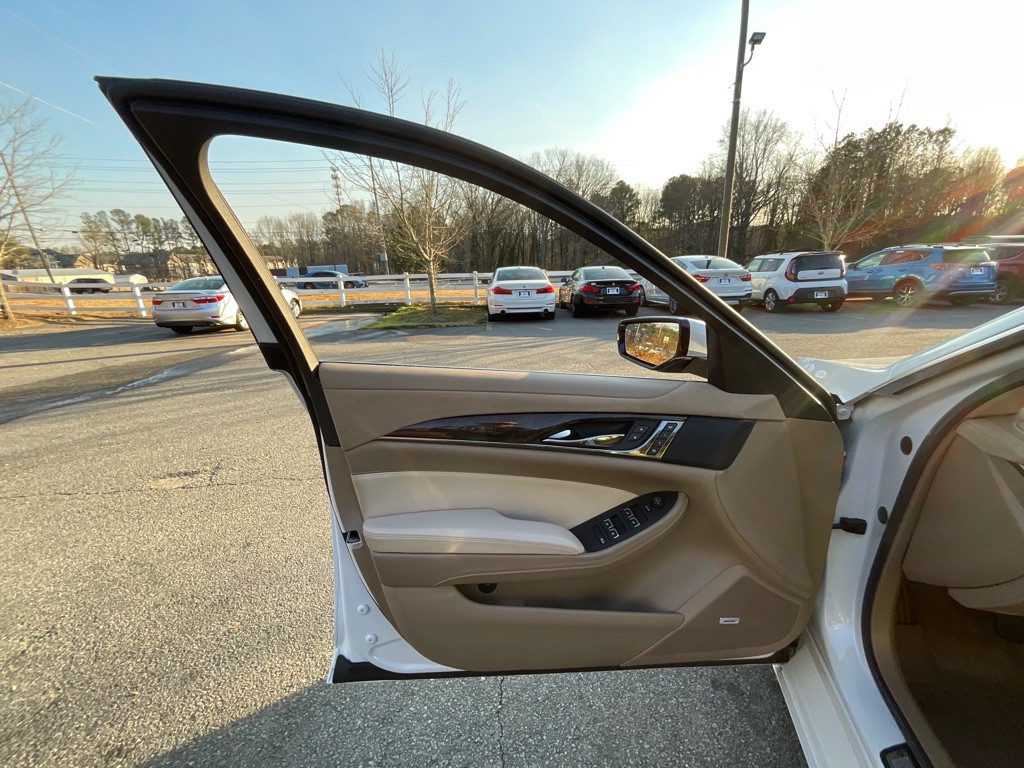 2016 Cadillac CTS Image 40