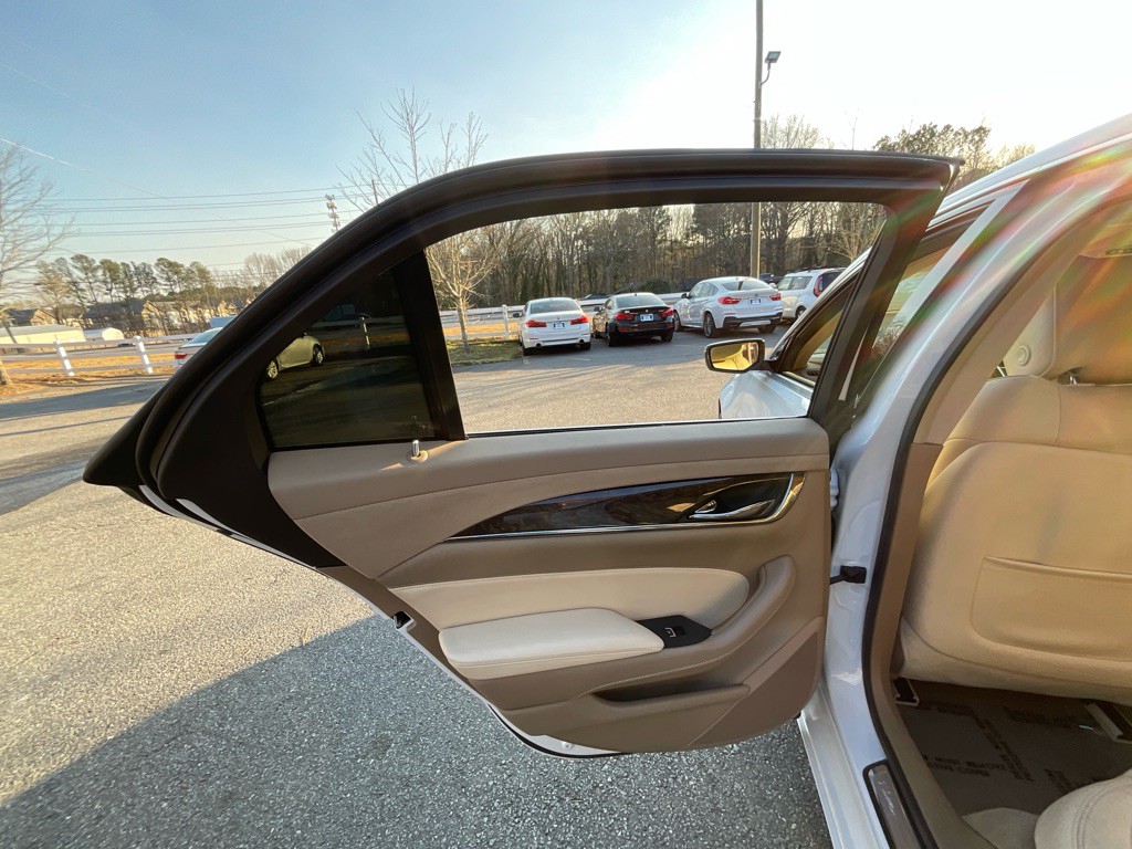 2016 Cadillac CTS Image 44