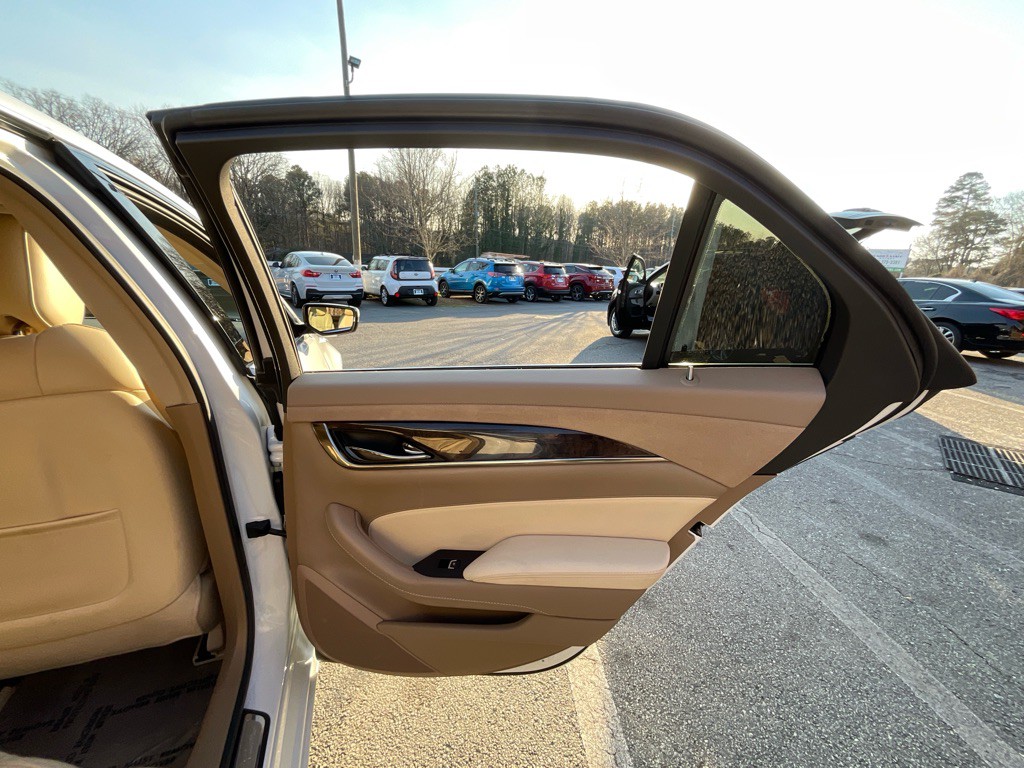 2016 Cadillac CTS Image 46