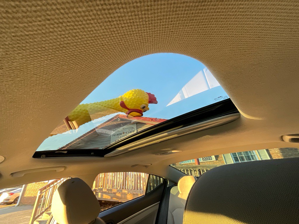 2018 Hyundai Elantra Image 26