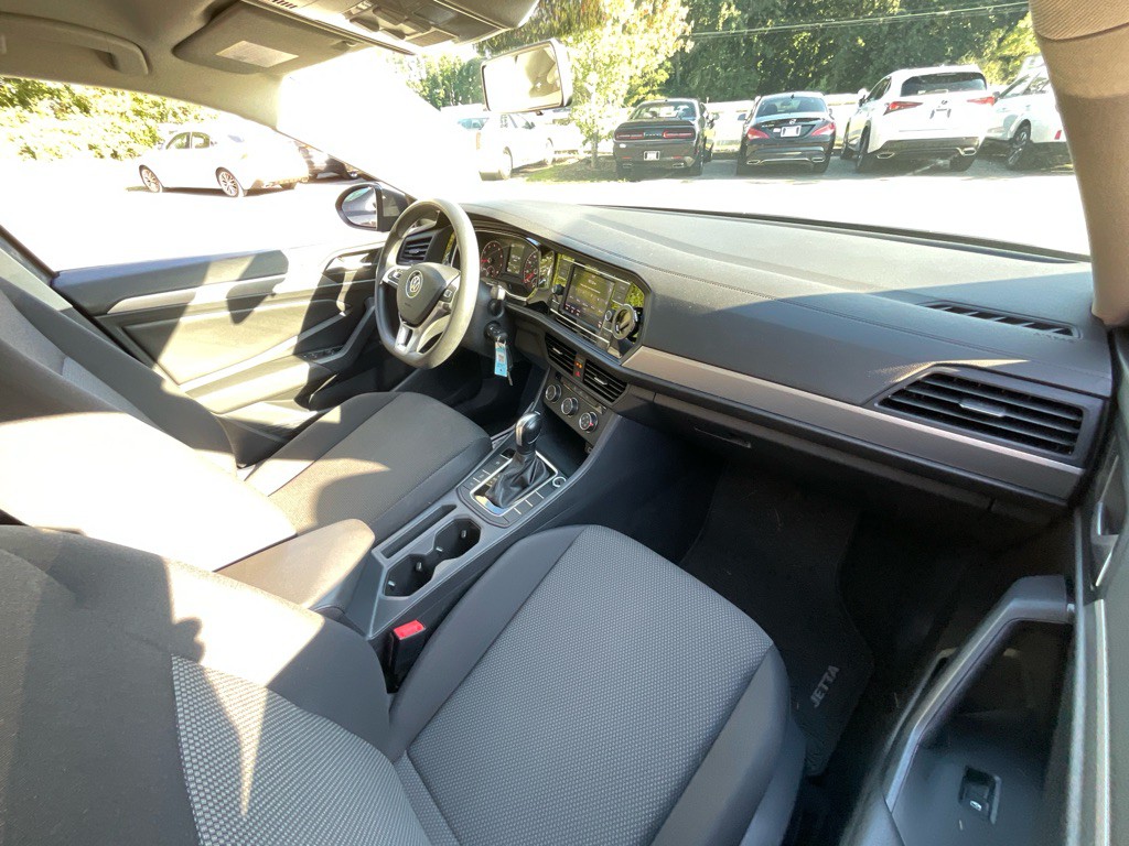 2019 Volkswagen Jetta Image 17