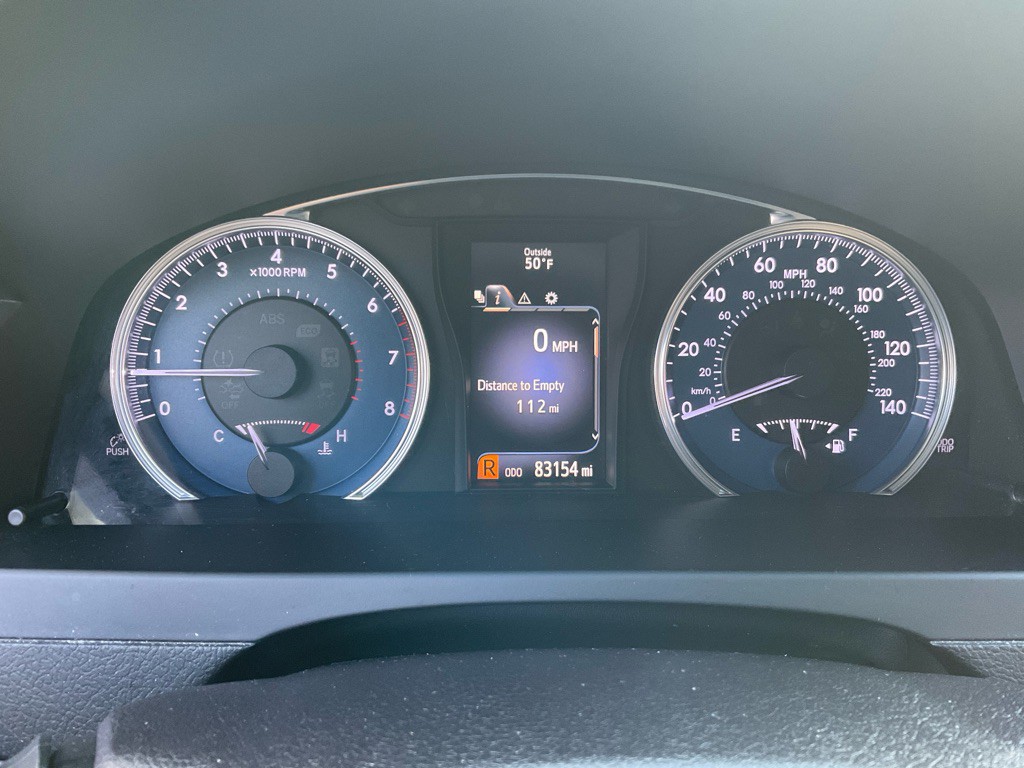 2017 Toyota Camry Image 21