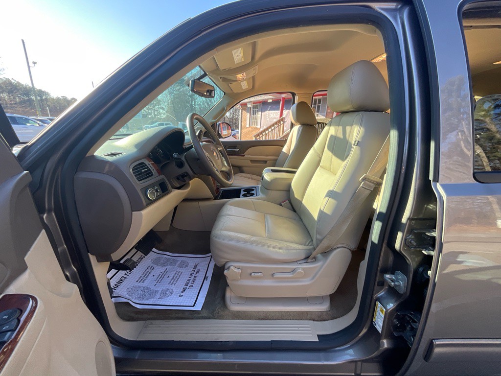 2014 Chevrolet Tahoe Image 14