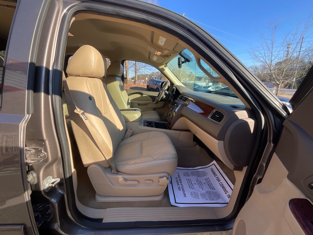 2014 Chevrolet Tahoe Image 17