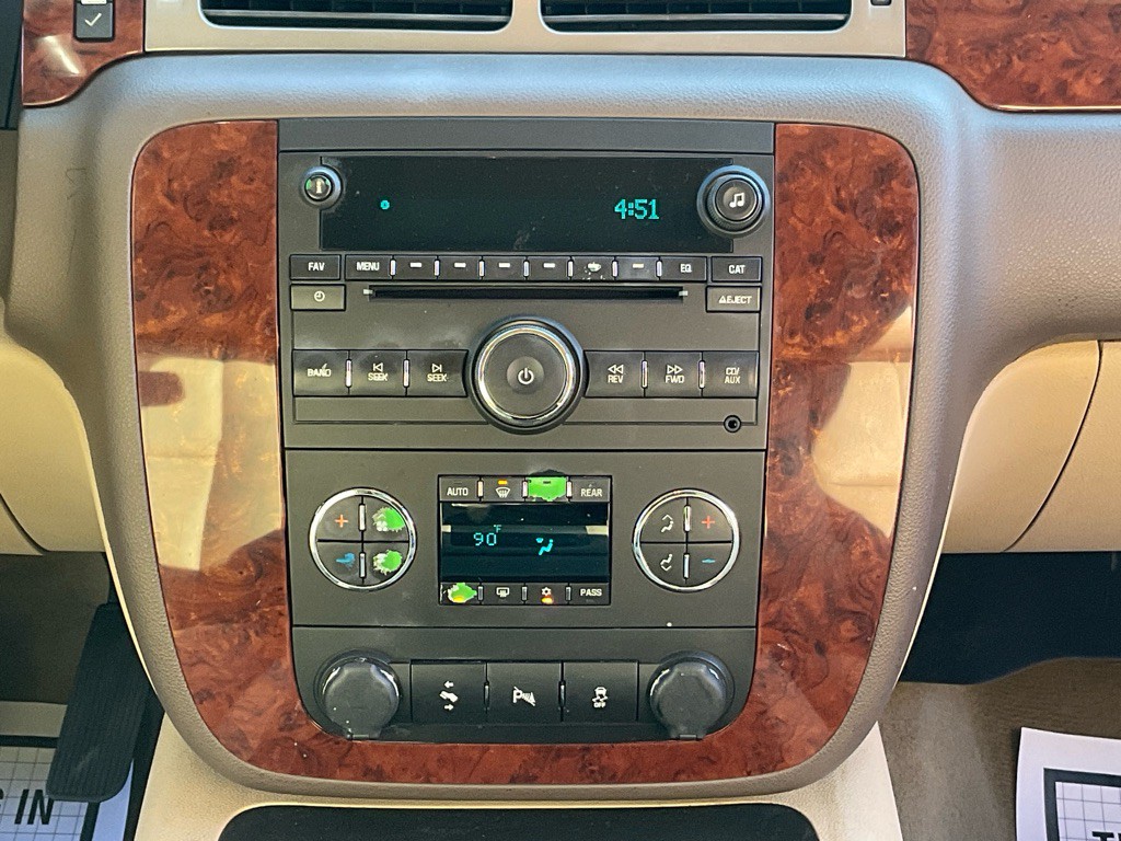 2014 Chevrolet Tahoe Image 21