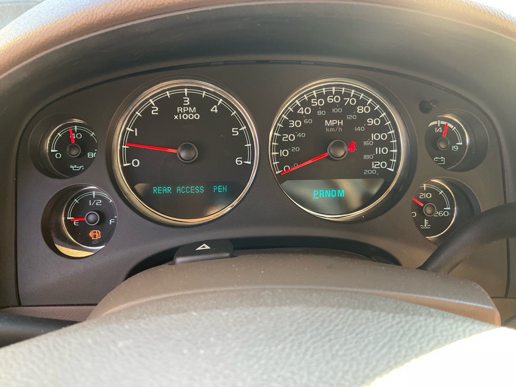 2014 Chevrolet Tahoe Image 24