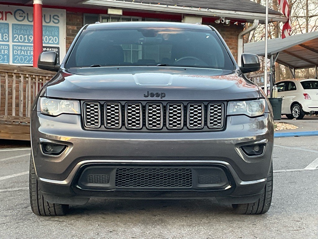 2018 Jeep Grand Cherokee Image 2