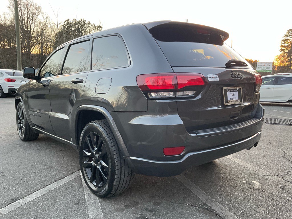 2018 Jeep Grand Cherokee Image 7