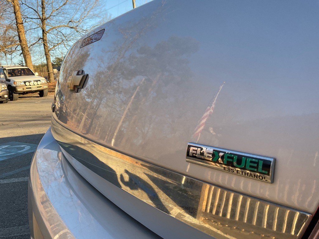 2011 Chevrolet Impala Image 10